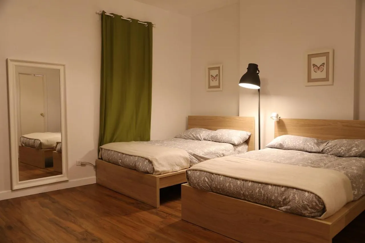 Bryant Park Studio Apartment Extended Stay Times Square New York USA